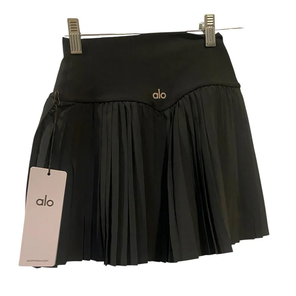 NWT Alo Yoga grand slam tennis skirt BLACK Size Small
